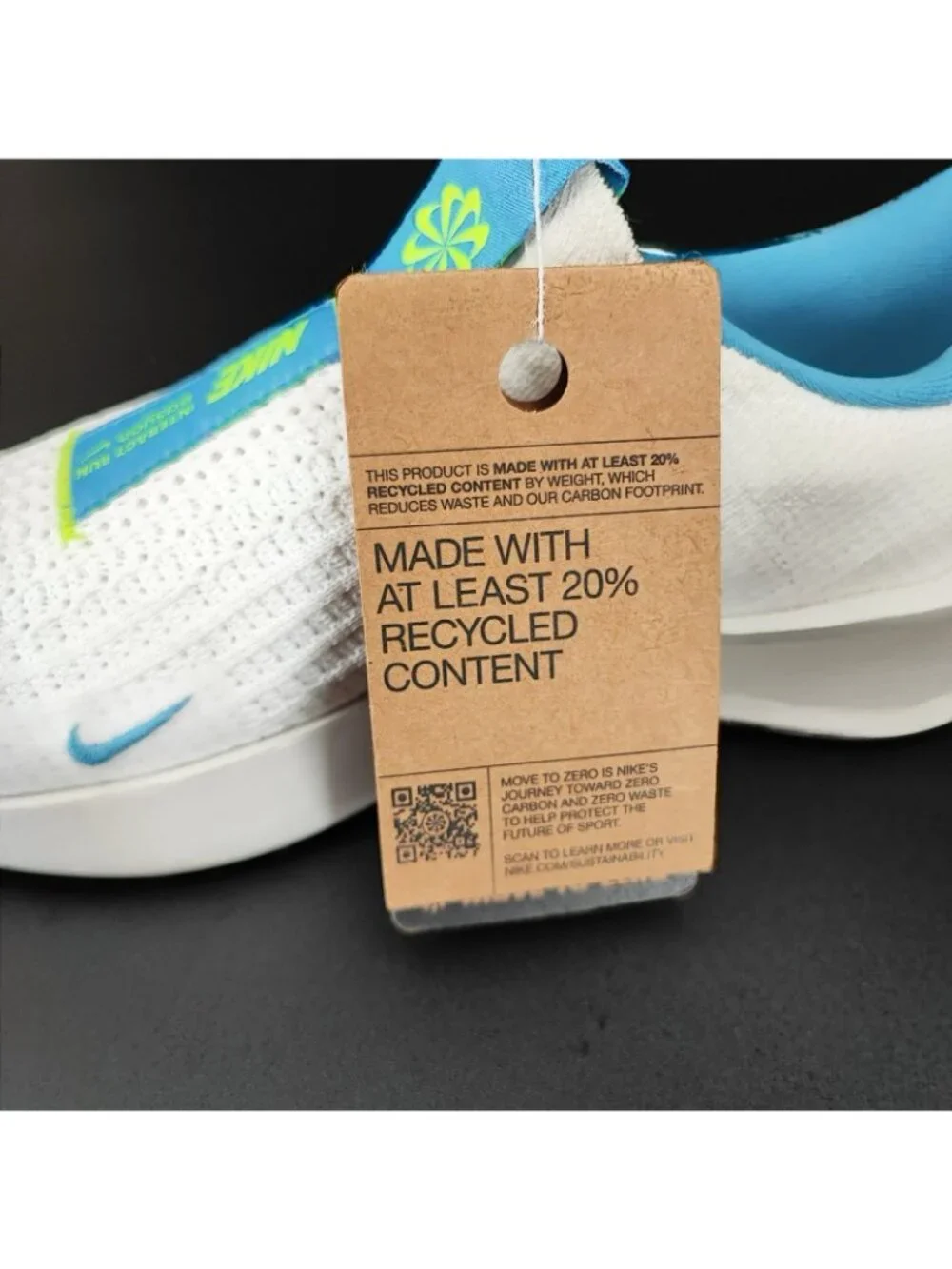Nike Interact Run EasyOn Women's Size 8 US Running Shoes Flyknit White FV5591